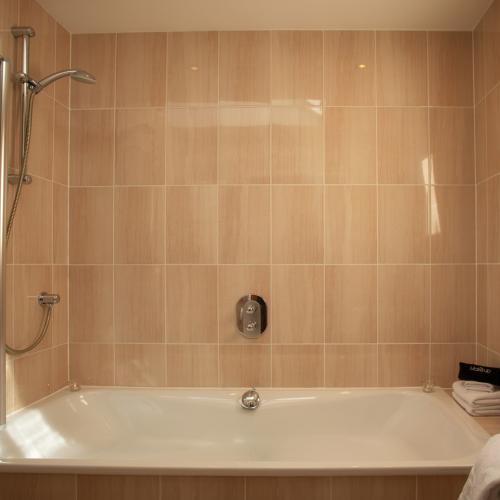 Somerled Bathroom