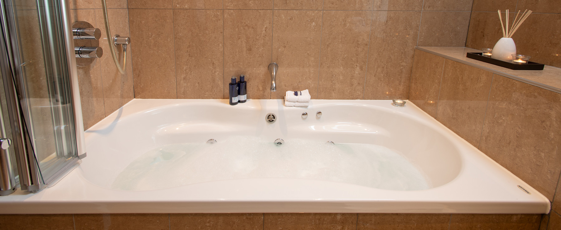 Tioram Bathroom